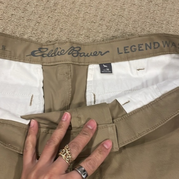 Eddie Bauer legend wash fit slim size 36 men khaki shorts - Picture 4 of 5